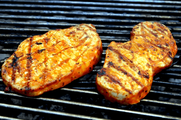 grilovaný vepřový steak